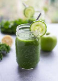 Detoxifying Green Apple Smoothie
